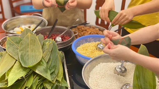 粽享歡樂(lè ) I 濃濃粽香情，百裕一家親