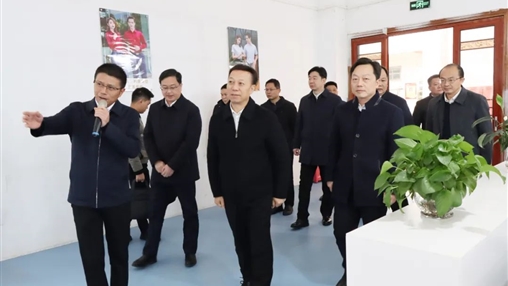 推進(jìn)專(zhuān)項行動(dòng)走深走實(shí)，以發(fā)展實(shí)績(jì)檢驗主題教育成效 I 梧州市委書(shū)記蔣連生蒞臨百裕集團調研